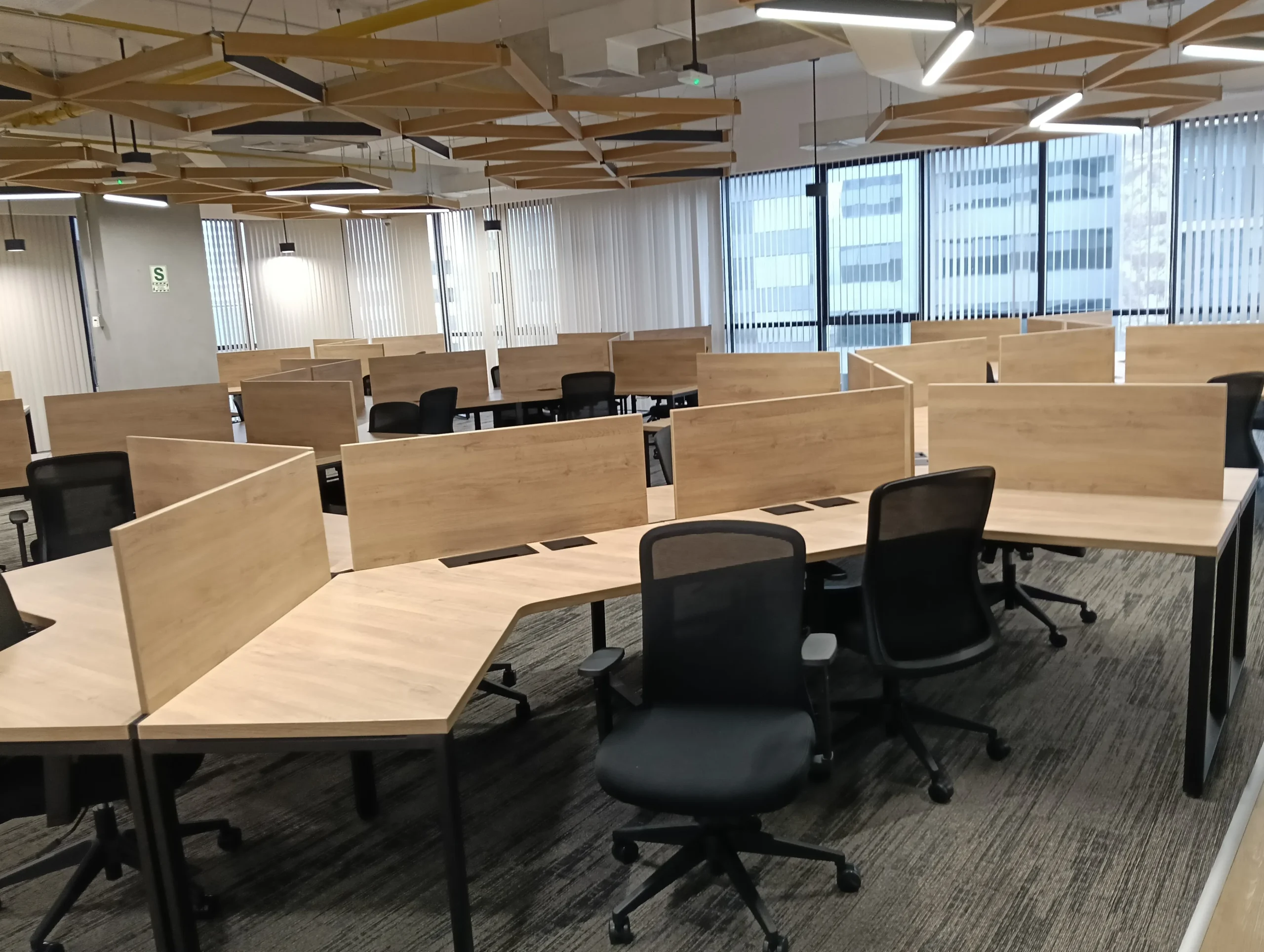 Puestos bench - GM Proyectos