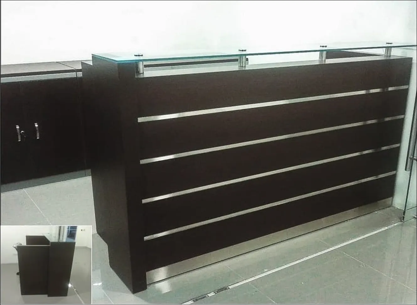 Counters en melamina, enchapados o pintados color madera con detalles en acero inoxidable – GM Proyectos Generales